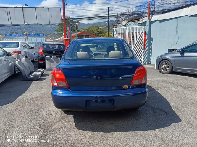 Toyota echo - Imagen 8