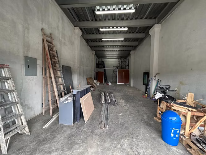 Bodega con Uso Industrial en Alquiler en Guachipelín de Escazú - Imagen 7