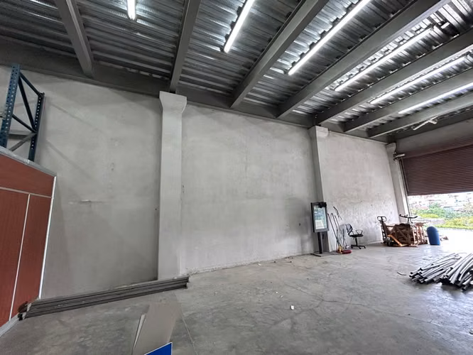 Bodega con Uso Industrial en Alquiler en Guachipelín de Escazú - Imagen 4
