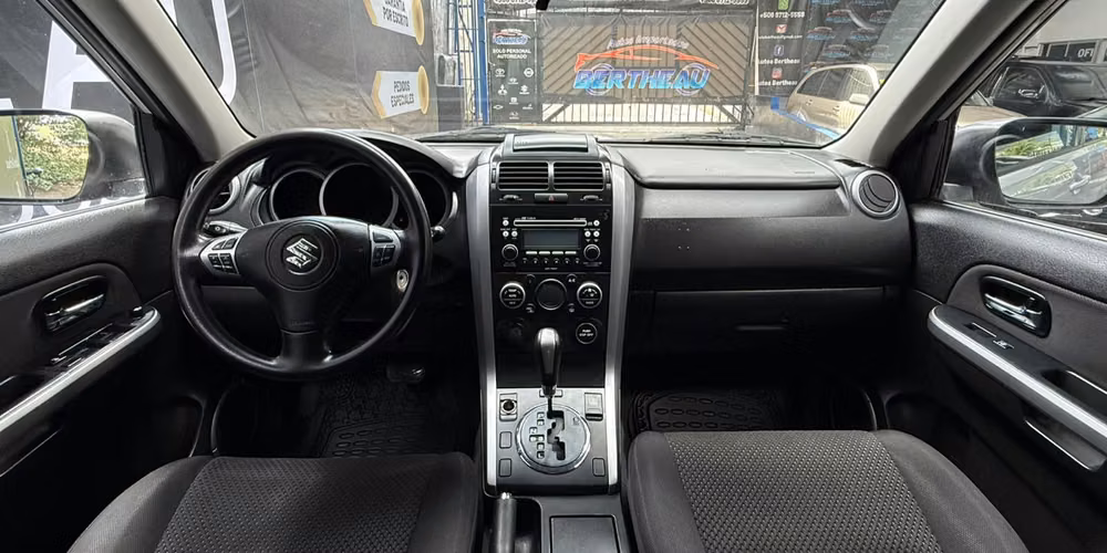 SUZUKI GRAND VITARA 2010 PLATEADO AUTOMÁTICO 4X4 - Imagen 3