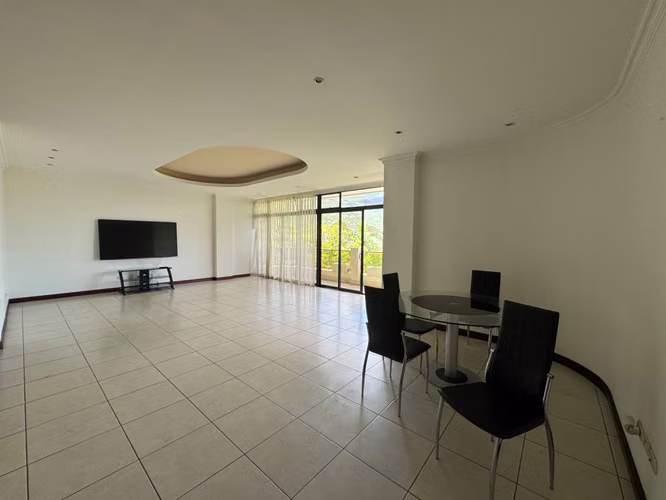 Apartamento en venta en Escazú! Excelente oportunidad