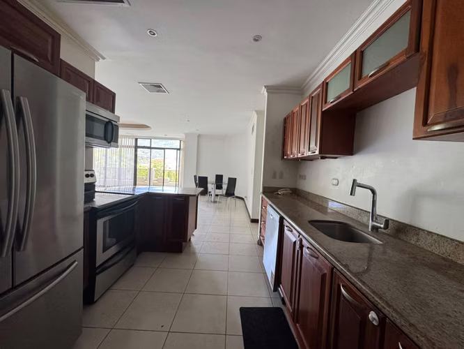 Apartamento en venta en Escazú! Excelente oportunidad
