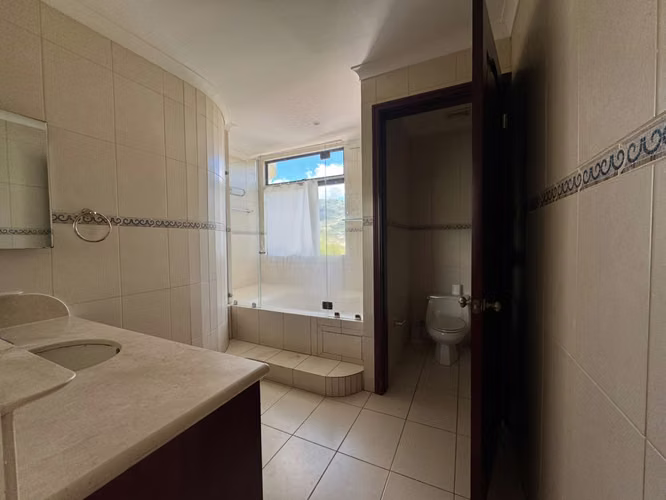 Apartamento en venta en Escazú! Excelente oportunidad