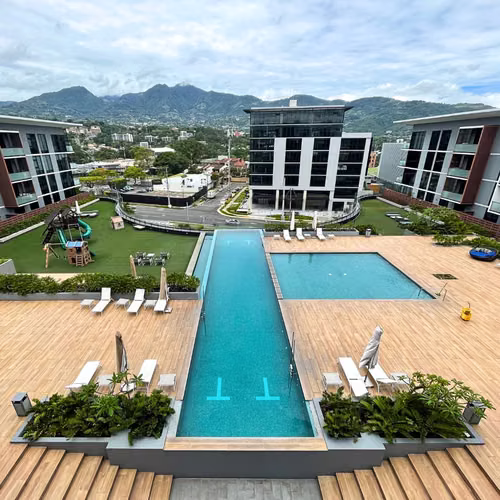 VENTA DE APARTAMENTO AMUEBLADO EN CONDOMINIO EN SAN RAFAEL DE ESCAZÚ - Imagen 10