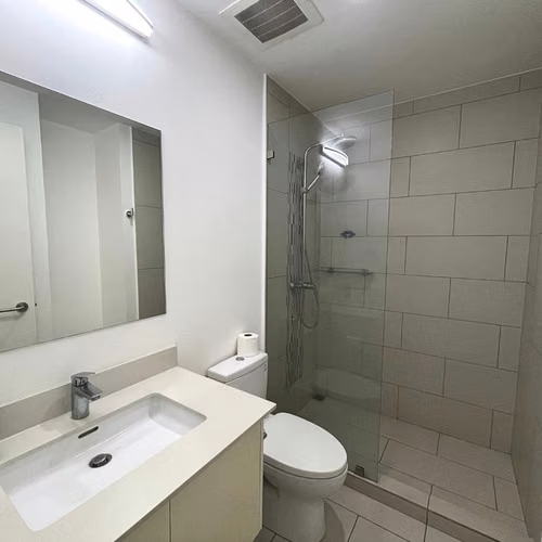 VENTA DE APARTAMENTO AMUEBLADO EN CONDOMINIO EN SAN RAFAEL DE ESCAZÚ - Imagen 3