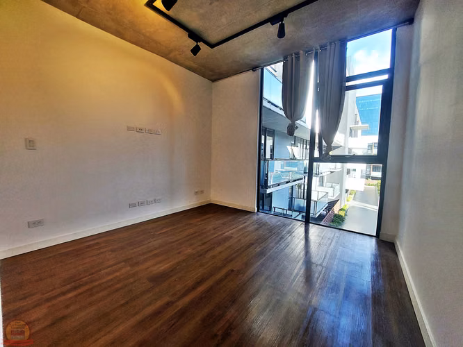 Apartamento 2Hab Escazú Village | Inversión Premium Alquilado