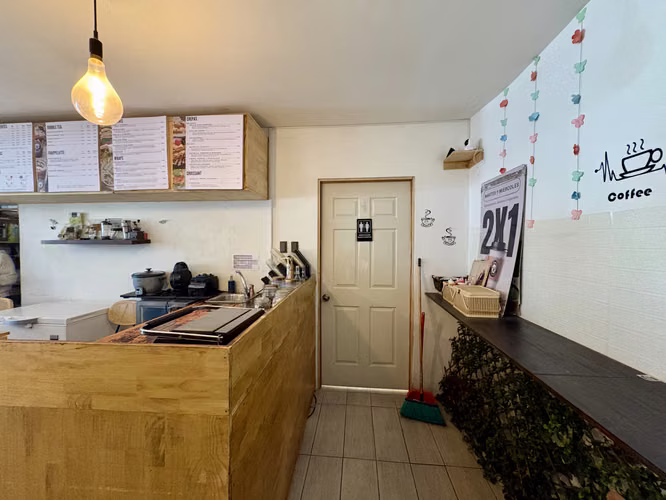 Local comercial en alquiler en Barrio Escalante – 22m² + Terraza – A Pasos del Parque de Francia - Imagen 6