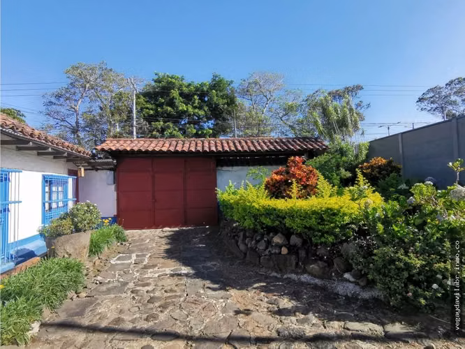 Propiedad en Venta en Santa Rosa Santo Domingo de Heredia | Uso de Suelo Mixto