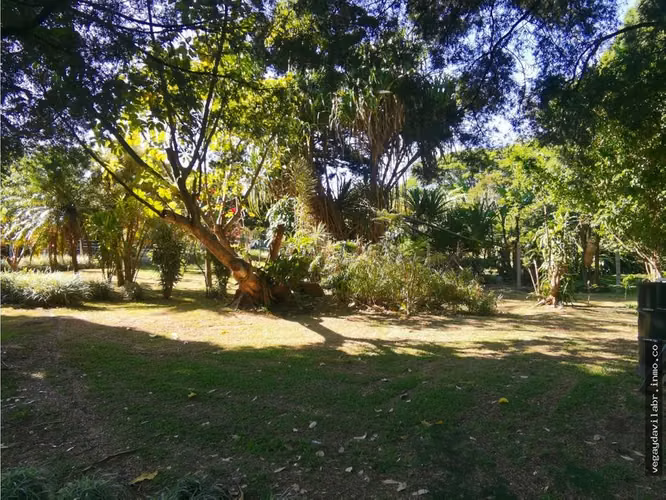 Propiedad en Venta en Santa Rosa Santo Domingo de Heredia | Uso de Suelo Mixto