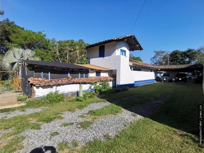 Propiedad en Venta en Santa Rosa Santo Domingo de Heredia | Uso de Suelo Mixto