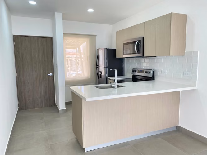 RESORT NAOS | SE ALQUILA CASA CON LINEA BLANCA EN CONDOMINIO SAN JOAQUIN HEREDIA