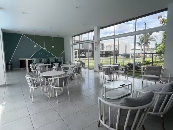 CASA EN VENTA EN HEREDIA - CONDOMINIO PALERMO PARK