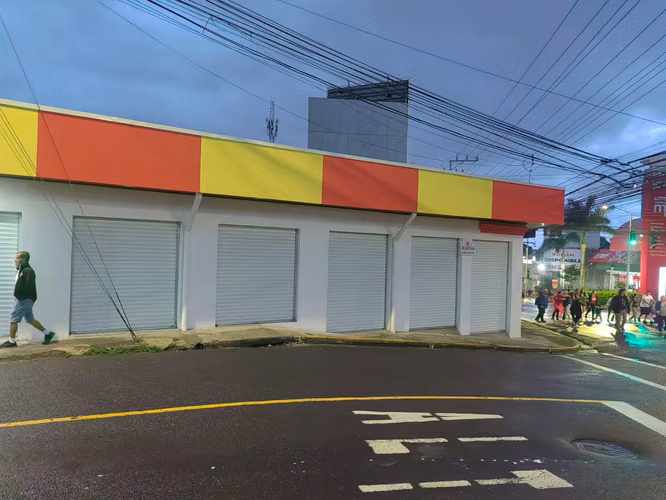 Locales comerciales Frente a Muños y Nanee - Imagen 7