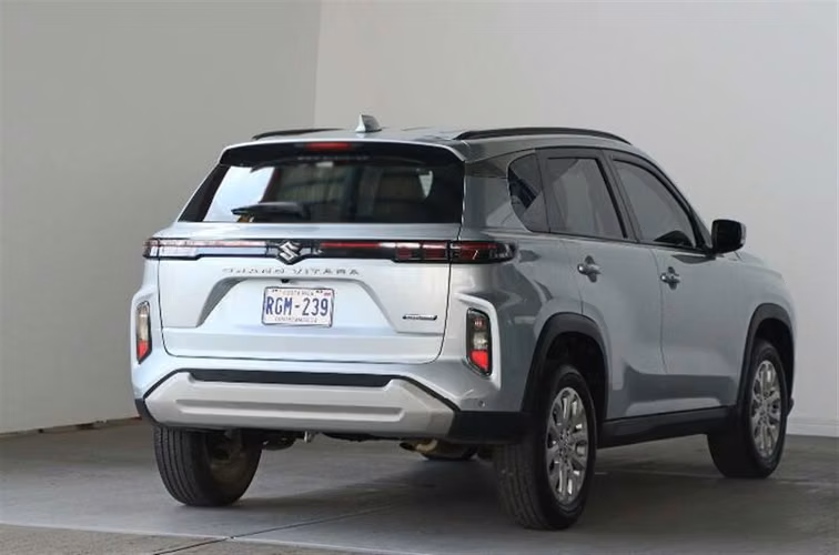 SUZUKI GRAND VITARA 2024 AUTOMÁTICA GASOLINA PLATEADO