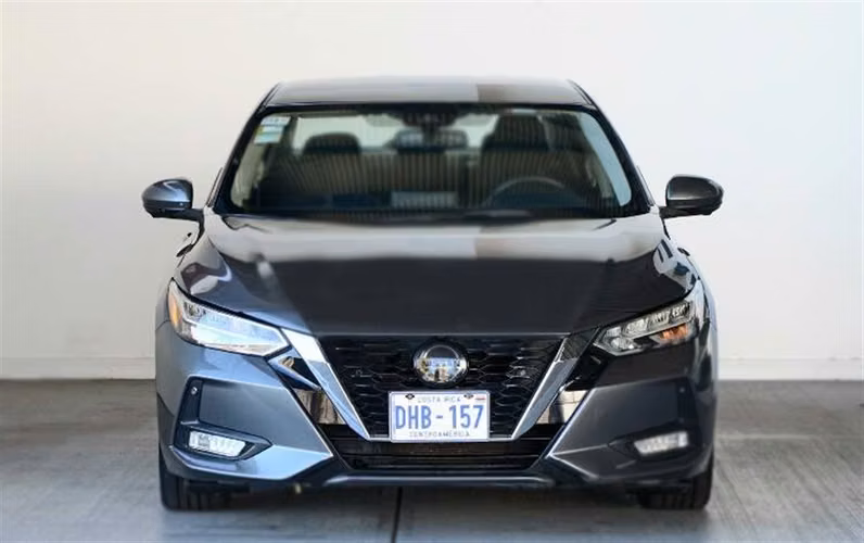 NISSAN SENTRA 2023 AUTOMÁTICA GASOLINA GRIS