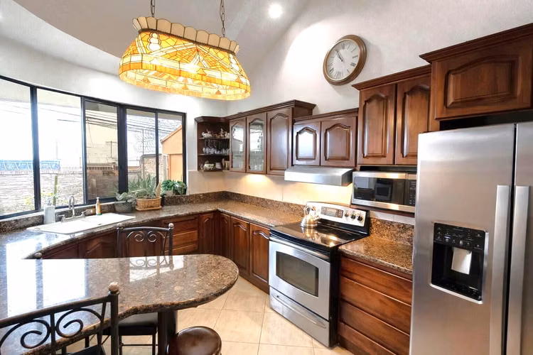 Residencia Exclusiva en Venta en El Carmen, Guadalupe – Diseño Contemporáneo y Confort Premium - Imagen 7