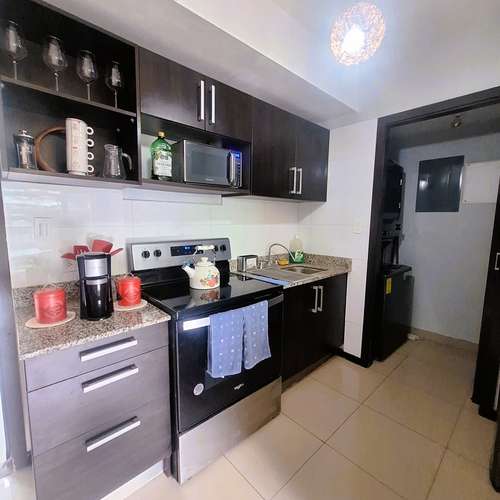 Alquiler de apartamento AMOBLADO, primer piso-Río Oro, Santa Ana RH