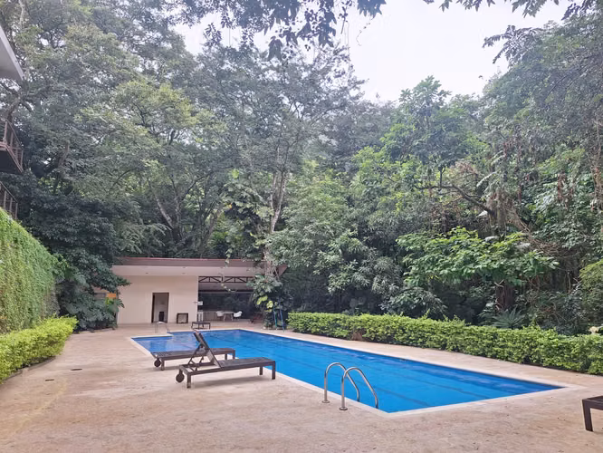 Alquiler de apartamento AMOBLADO, primer piso-Río Oro, Santa Ana RH