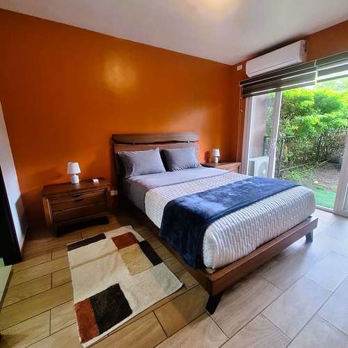 Alquiler de apartamento AMOBLADO, primer piso-Río Oro, Santa Ana RH