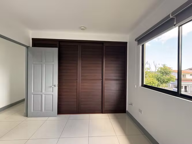 Alquiler de apartamento  en Condominio La Floresta | Concepción de Tres Ríos, 2do piso - Imagen 6
