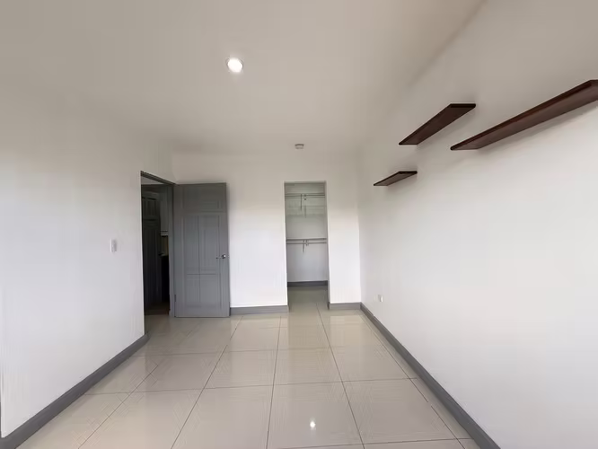 Alquiler de apartamento  en Condominio La Floresta | Concepción de Tres Ríos, 2do piso - Imagen 9