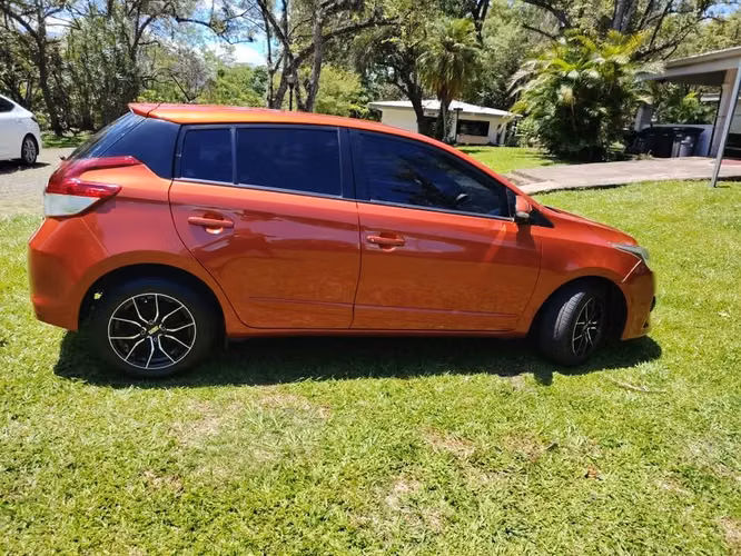 Toyota Yaris 2016 - Imagen 2
