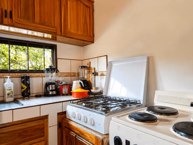 Casa en Venta en Bijagua Centro, Upala, 2 Habitaciones, Lote de 1.456 m² cerca de Río Celeste