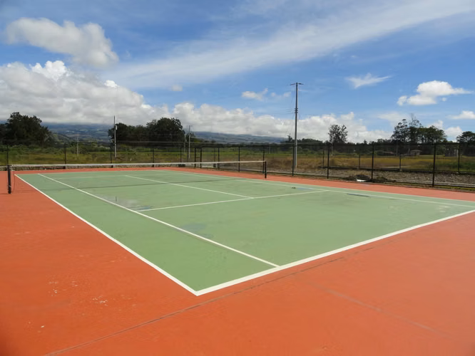 Residencia de Lujo en Condominio Albacete Exclusividad en Cartago 43147