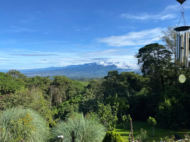 Se Vende Hermosa Casa de Montaña  RA