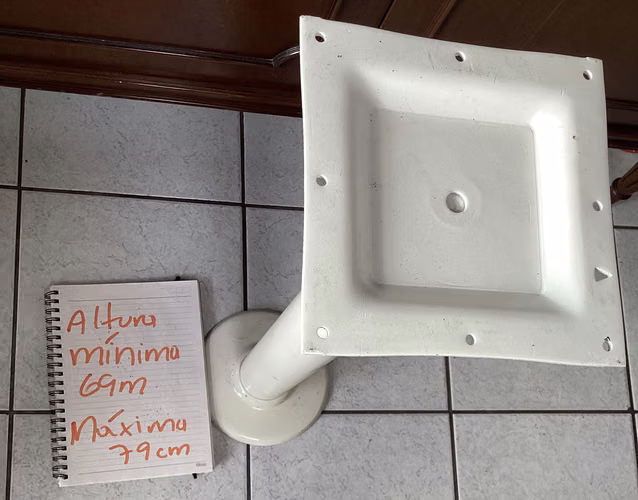 Base expansible Metálica