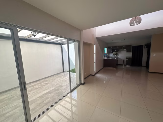 Casa de 1 nivel en Alquiler – Los Arcos, Cariari, Heredia - Imagen 11