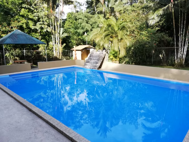 CASA CON AMPLIO TERRENO EN JIMENEZ, POCOCI, LIMON