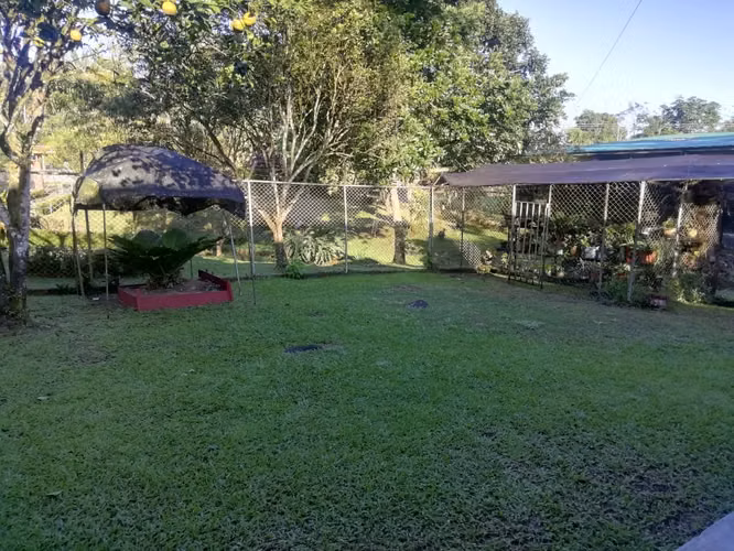 CASA CON AMPLIO TERRENO EN JIMENEZ, POCOCI, LIMON