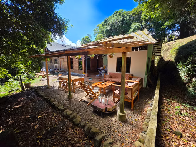 HERMOSA CABAÑA EN EL TIROL. SAN RAFAEL DE HEREDIA - Imagen 17