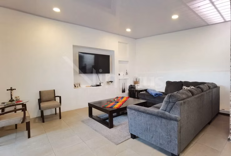 ID 42952-Venta de casa en condominio - Montes de Oca - Imagen 4