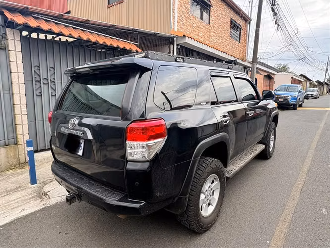 Toyota 4runner 2012