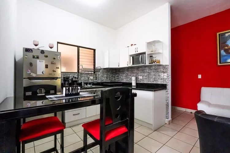 Venta de Apartamento en Moravia-La Trinidad. 27-187 - Imagen 2