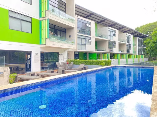 Venta de Apartamento AMUEBLADO en Santa Ana. 27-583