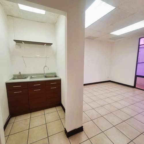 Alquiler de oficinas, consultorios en Pitahaya, San José RH