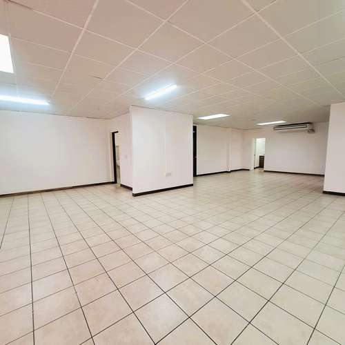 Alquiler de oficinas, consultorios en Pitahaya, San José RH