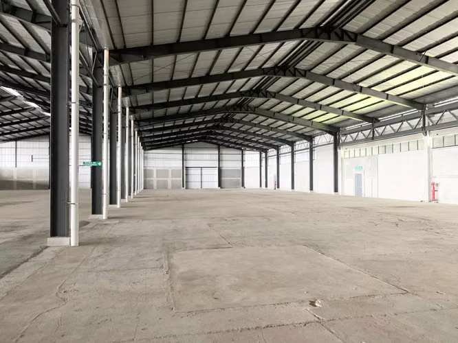 Alquiler Bodega Logística-Comercial Lindora 5500m2