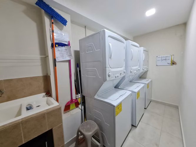 Apartamento Semi amoblado de 1 Habitación SIN PARQUEO en Rohrmoser - 03 - Imagen 4
