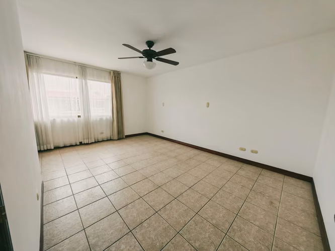 Casa en Venta en Guachipelín, Escazú. - Imagen 18