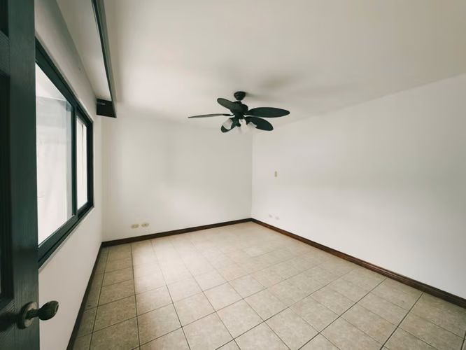 Casa en Venta en Guachipelín, Escazú. - Imagen 16
