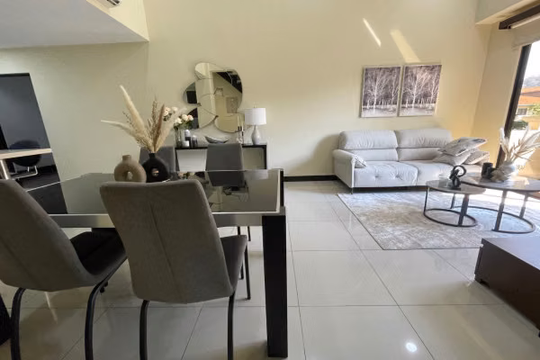 Se alquila Pent-House en Montesol, Santa Ana. Full Amoblado. - Imagen 12