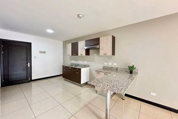 Se alquila apartamento en Santa Ana. - Imagen 14