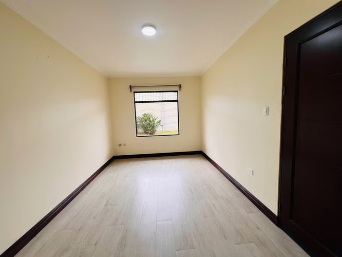  Casa en Alquiler Cerca de Walmart Los Ángeles Cartago