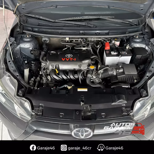 TOYOTA YARIS E 2017