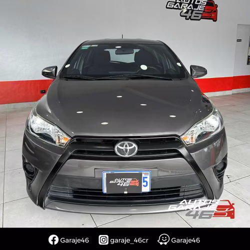 TOYOTA YARIS E 2017