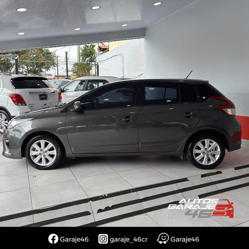 TOYOTA YARIS E 2017